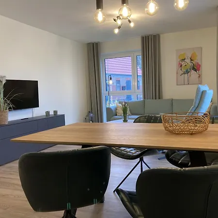 Dahmer Duenen - Ostseezauber Даме